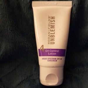 Rodan & Fields Unblemish Oil Control Lotion